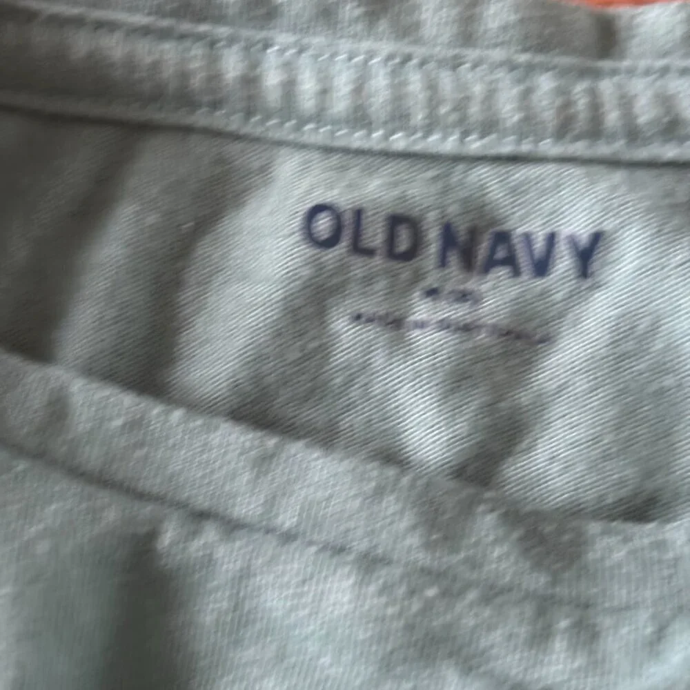 Old Navy teal stay cool short sleeve tee in size M